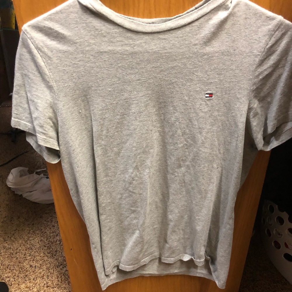 tommy hilfiger t-shirt